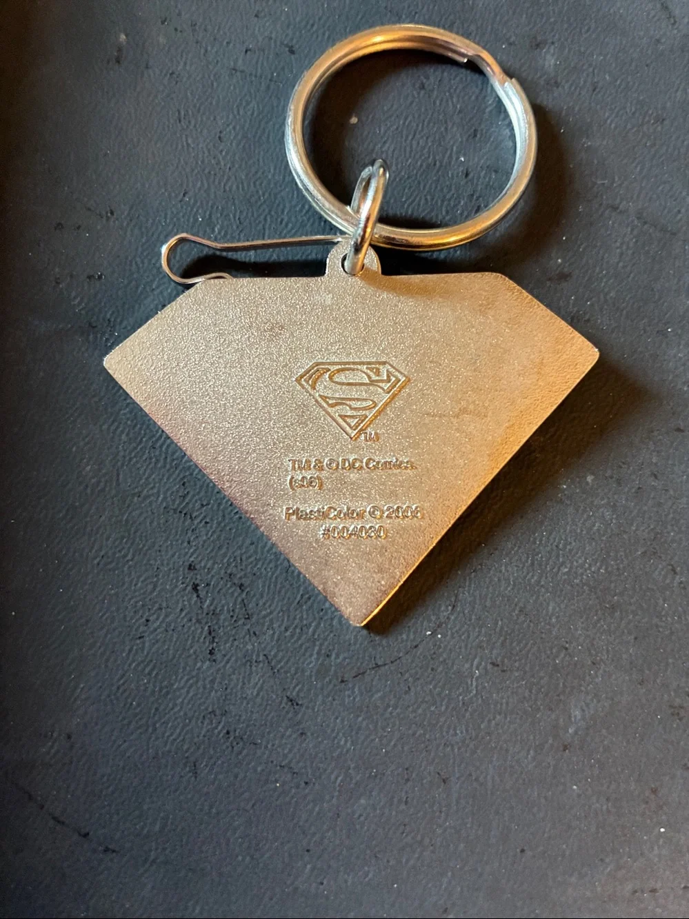 DC Comics Gold-Tone Superman Shield Keyring